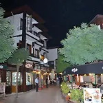 Oezkonak Hotel