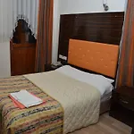 Oezkonak Hotel